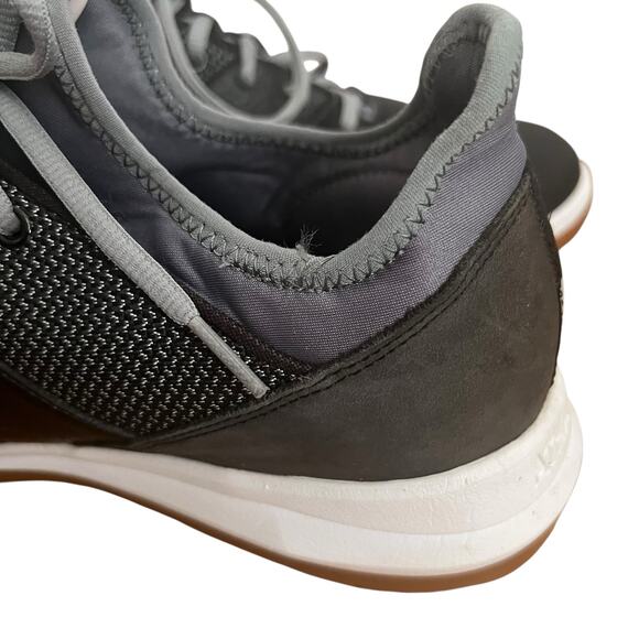 Athalonz Enve Spike-less Golf Shoe
Black Steel Gray Men Size 12.5 - Picture 4 of 14